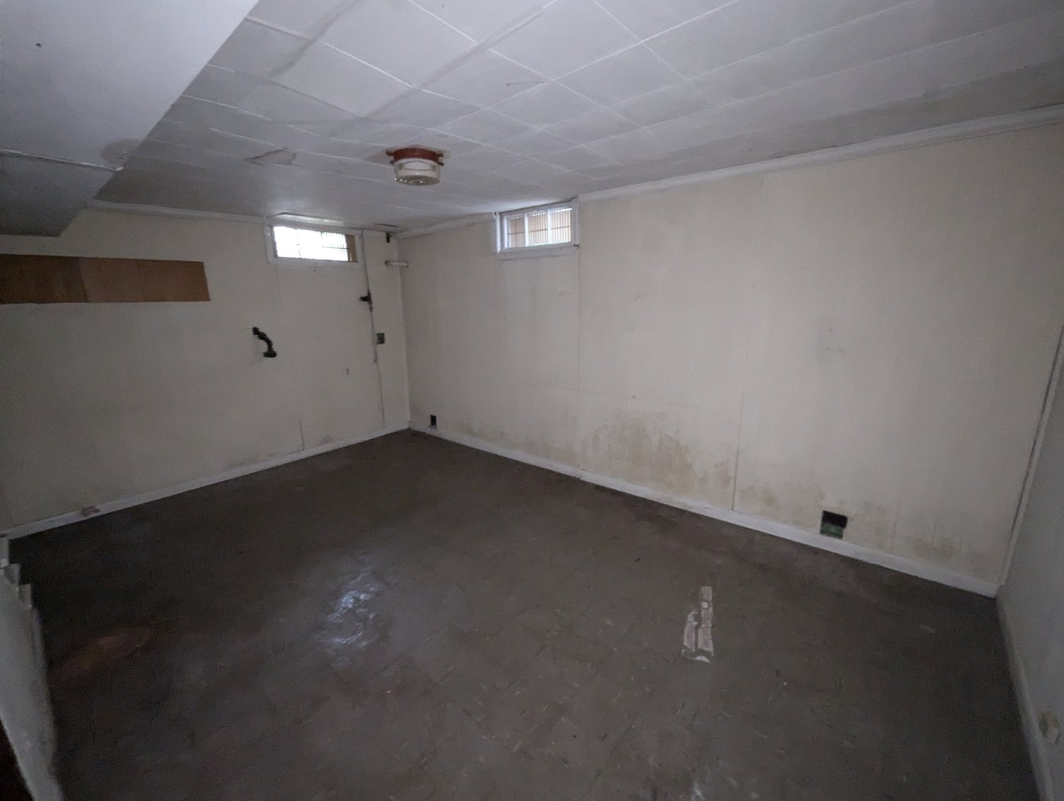 Image for ATTN. INVESTORS, CONTRACTORS, & RENOVATORS! BRICK DUPLEX W/ COVERED FRONT PORCH