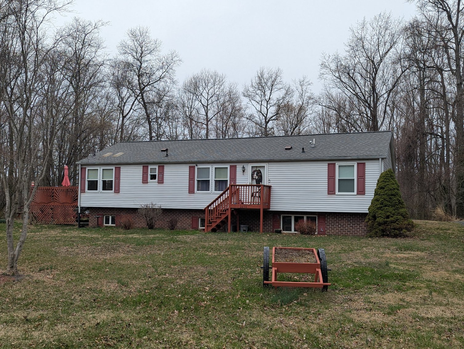 Image for CLEAN 3 BR, 2 BATH, MOVE-IN READY HOME/ (4) PARCELS TOTALING 1.6 +/- AC/ 100' +/- FRONTAGE ON BUSH RIVER W/ PRIVATE PIER