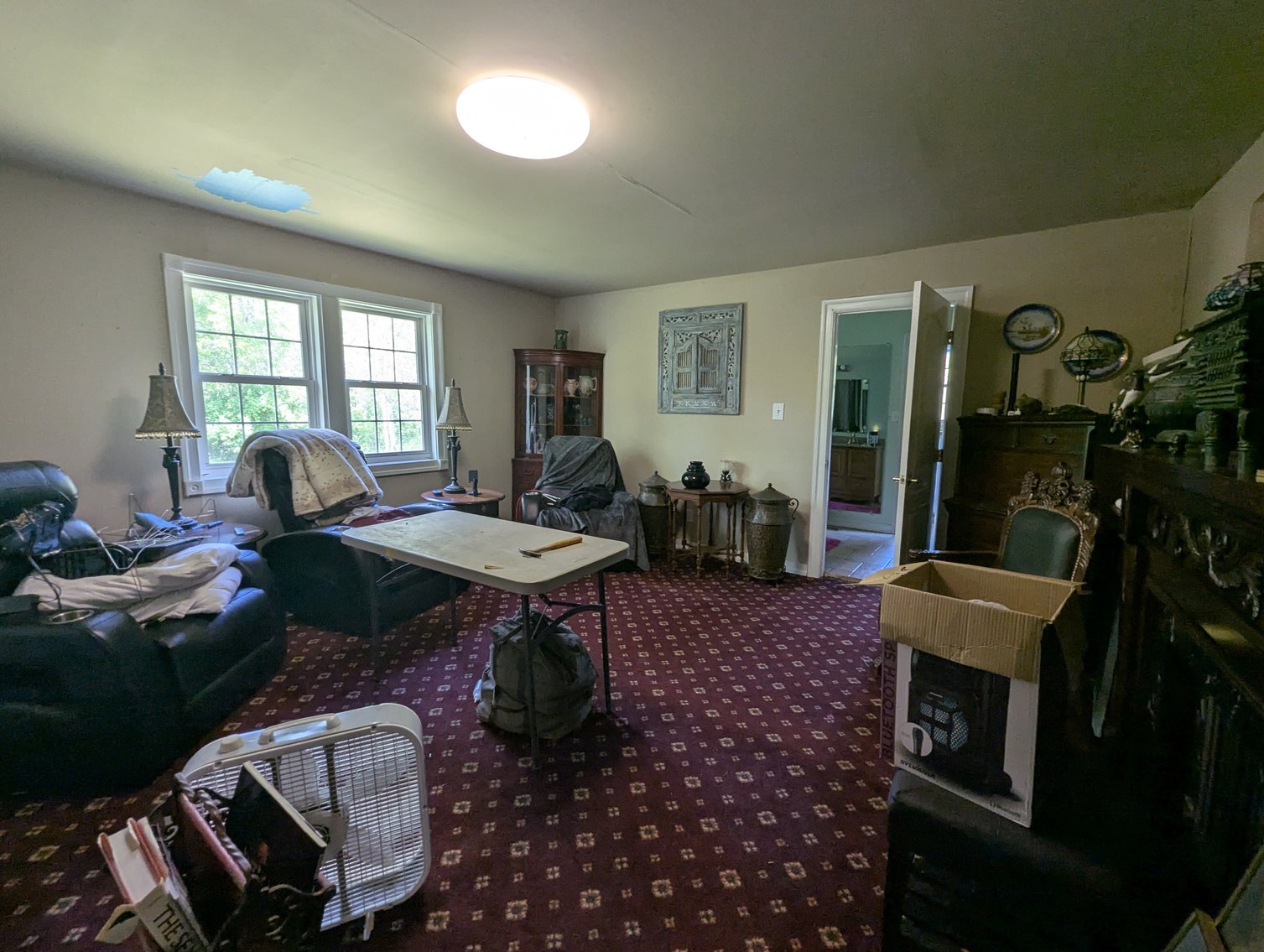 Image for 2-STORY CAPE COD 1.0 +/- AC ANTIQUES, FURNITURE, HOUSEHOLD GOODS, & MORE!