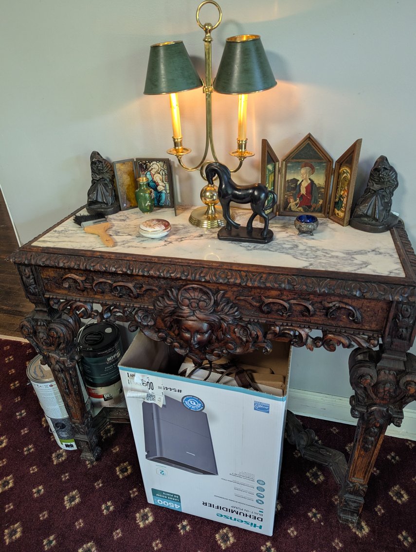 Image for 2-STORY CAPE COD 1.0 +/- AC ANTIQUES, FURNITURE, HOUSEHOLD GOODS, & MORE!