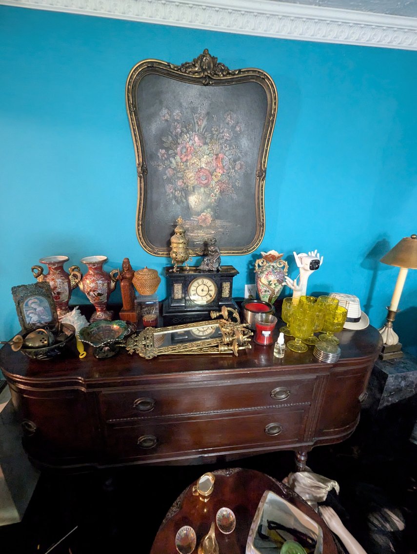 Image for 2-STORY CAPE COD 1.0 +/- AC ANTIQUES, FURNITURE, HOUSEHOLD GOODS, & MORE!