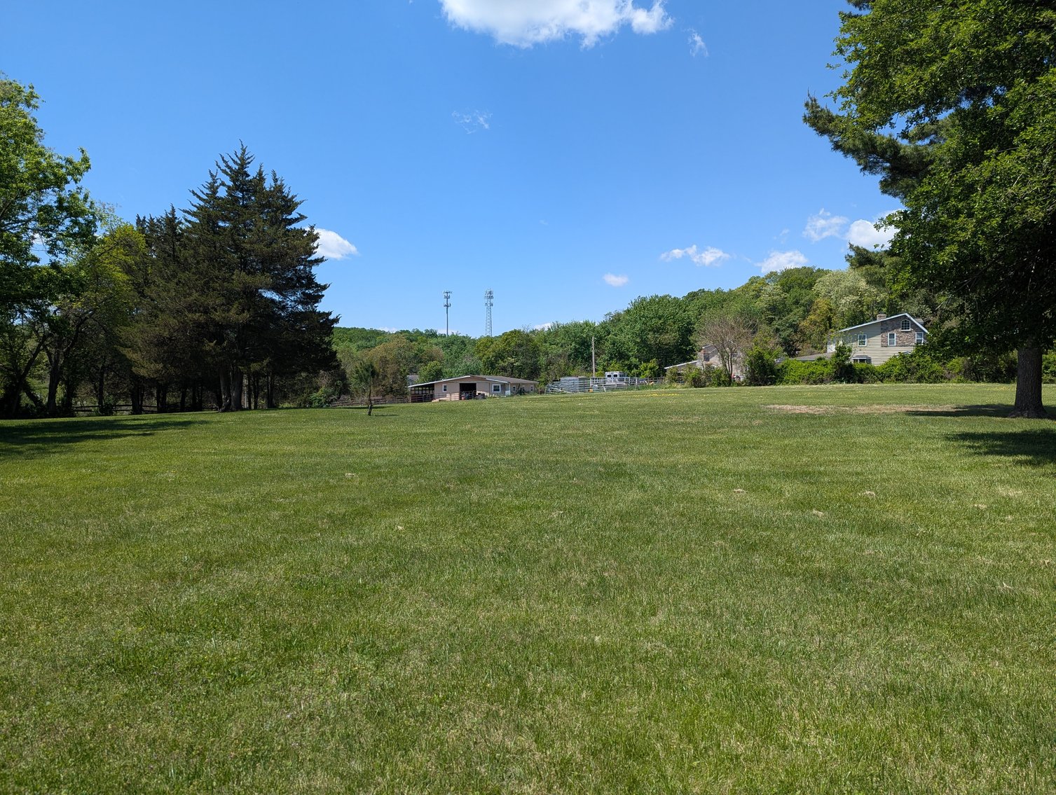 Image for BUNGALOW/RANCHER STYLE HOME W/ ATT. 2-CAR GARAGE & DET. 25'X12' STORAGE BLDG. 2.85 +/- AC IN (2) PARCELS/ 04' DODGE RAM, 01' PT CRUISER, KUBOTA TRACTOR, COLLECTIBLES, CHINA, HOUSEHOLD GOODS, & MORE!
