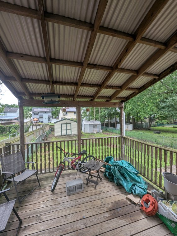Image for ATTENTION CONTRACTORS, INVESTORS, & RENOVATORS! 3/4 BR, 1.5 BATH VINYL SIDED DUPLEX