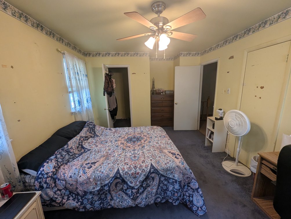 Image for ATTENTION CONTRACTORS, INVESTORS, & RENOVATORS! 3/4 BR, 1.5 BATH VINYL SIDED DUPLEX