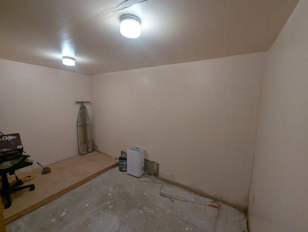 Image for ATTENTION CONTRACTORS, INVESTORS, & RENOVATORS! 3/4 BR, 1.5 BATH VINYL SIDED DUPLEX
