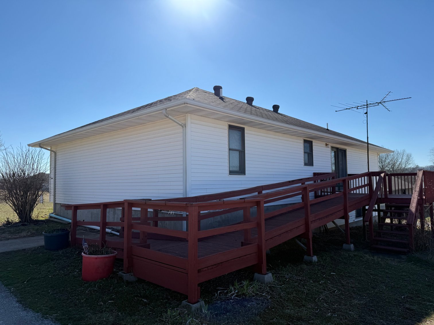 Image for Moss Real Estate Auction