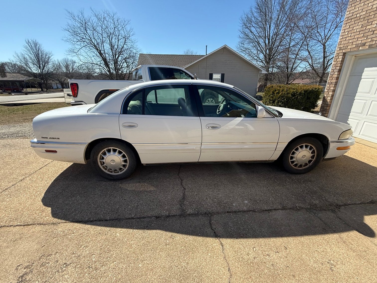 Image for Moss Real Estate Auction