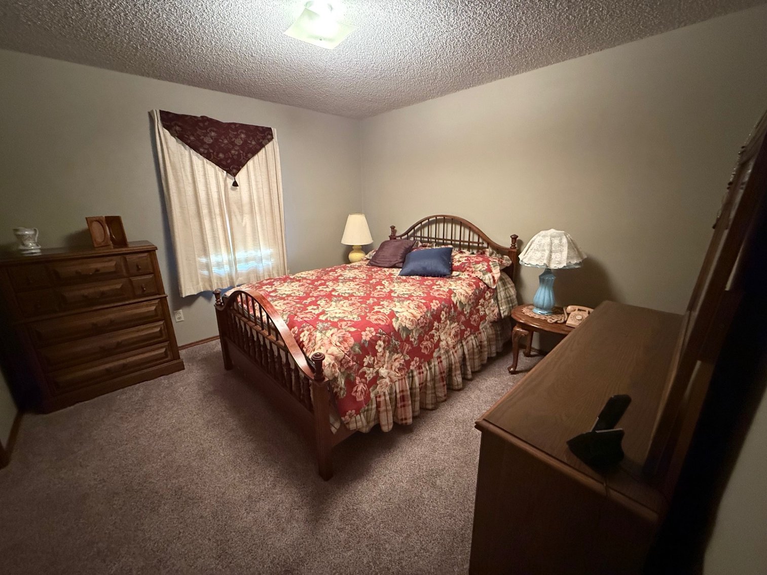 Image for Moss Real Estate Auction