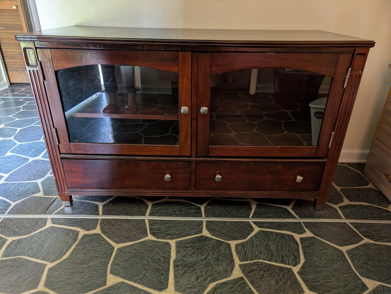 Image for Real Estate & Personal Property - 2152 Oak Drive, Crossville, TN