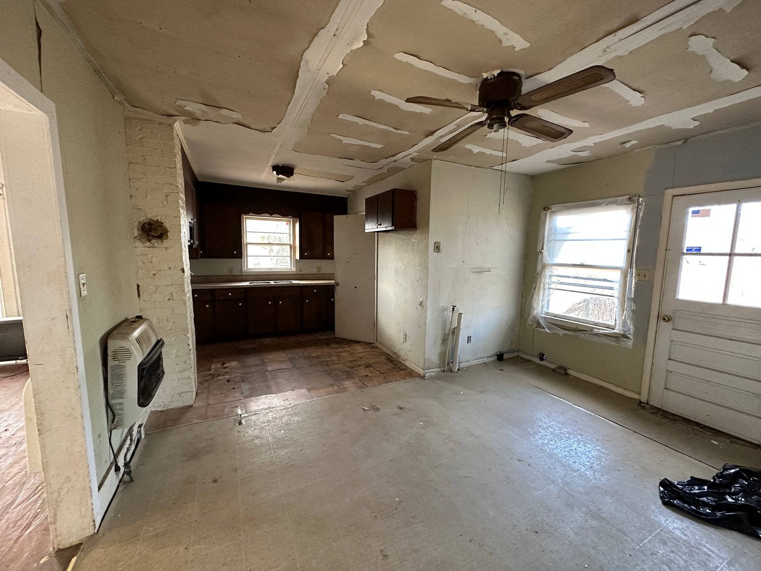 Image for 2 Bed & 1 Bath Fix and Flip Special near Farmville, VA