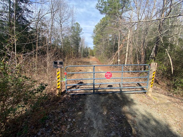 Image for Selling for the Estate of Helvon Smith , 3 Bed & 2 Baths, 7.744 Acres, plus 1.5 story loft home,  a log cabin and outbuilding in Kinsale, VA