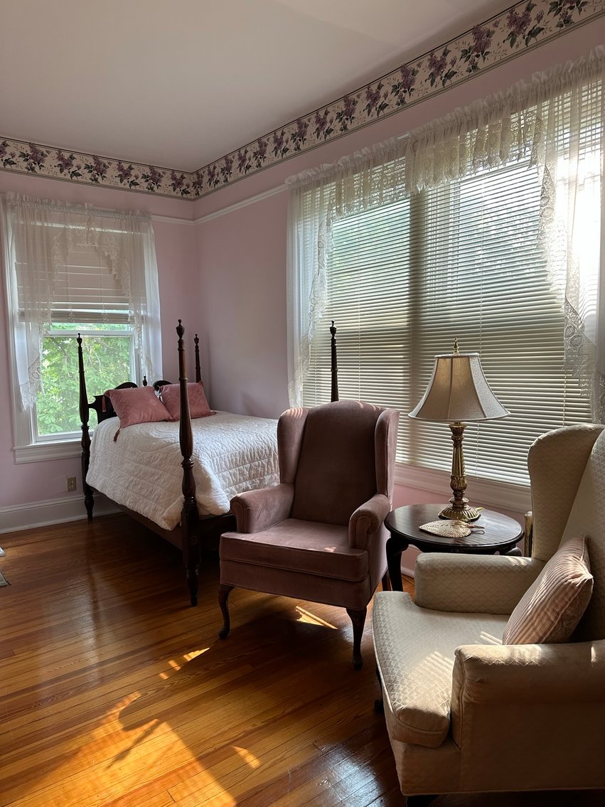 Image for 8883 Sam Snead Hwy, Hot Springs, VA - The Hot Springs Victorian Inn