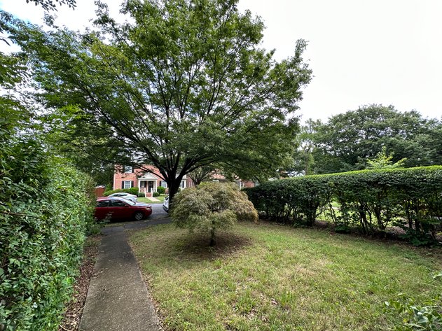 Image for 1 Bed/ 1 Bath Brick Rancher located in Willow Lawn; 4525 Fitzhugh Ave