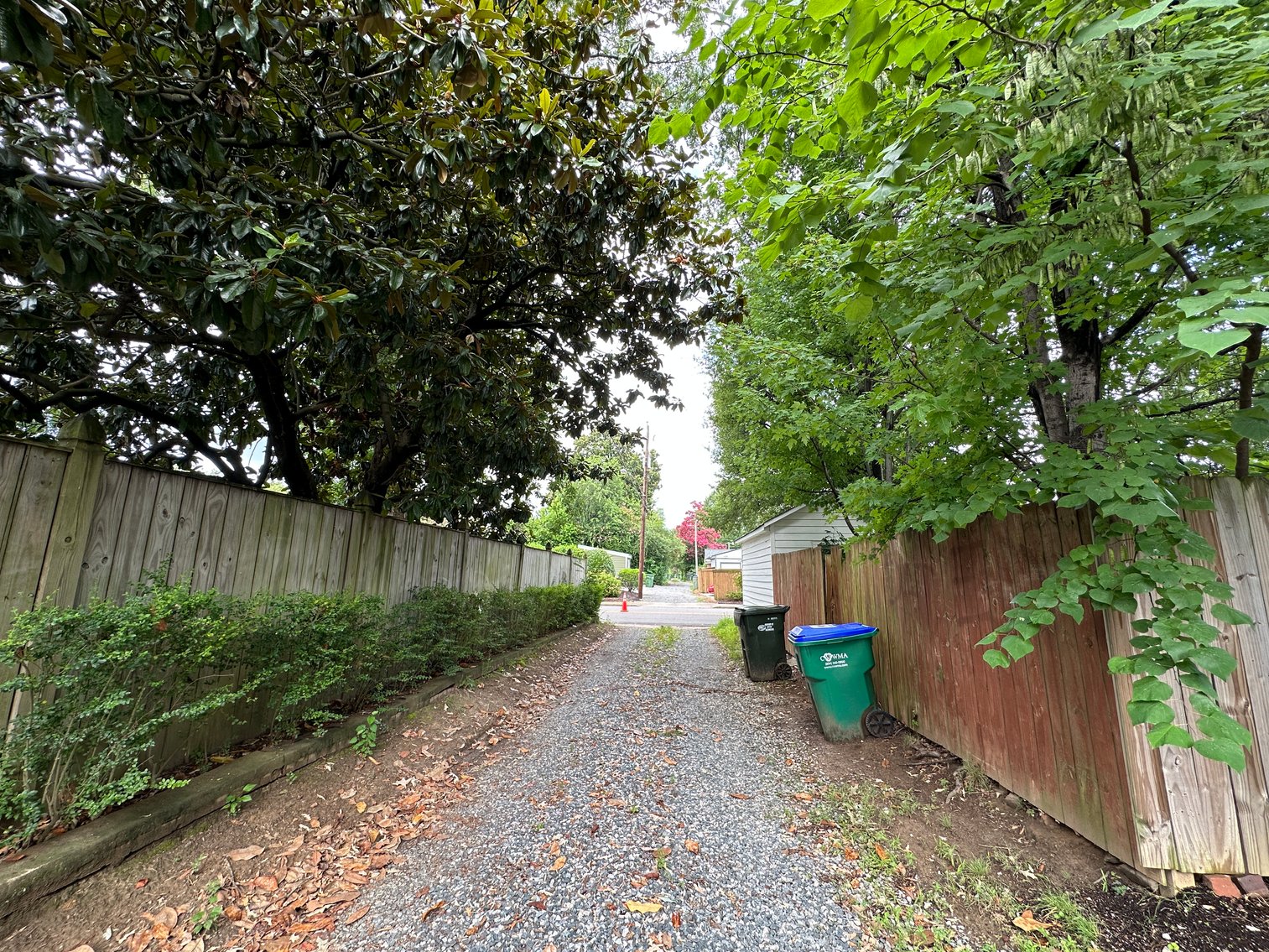 Image for 1 Bed/ 1 Bath Brick Rancher located in Willow Lawn; 4525 Fitzhugh Ave