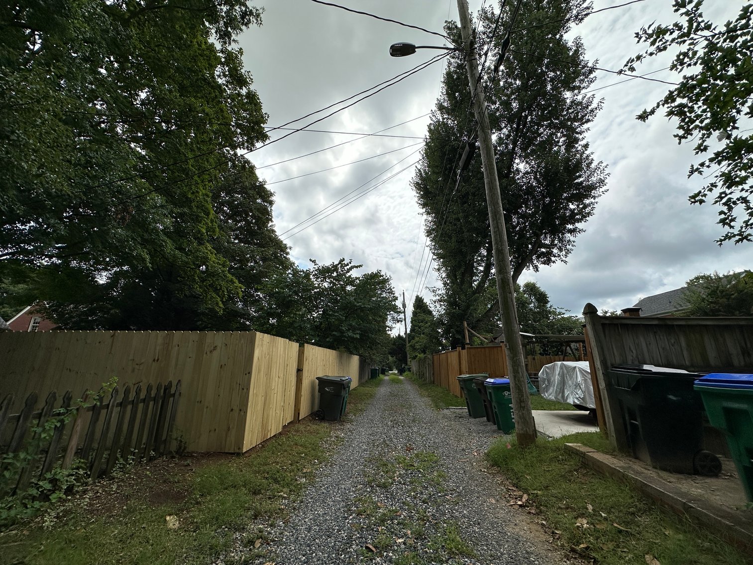 Image for 1 Bed/ 1 Bath Brick Rancher located in Willow Lawn; 4525 Fitzhugh Ave