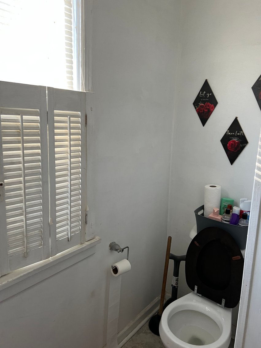 Image for 3BR/1BA 1,400 Sqft Home at 915 Northampton Rd, Petersburg, VA