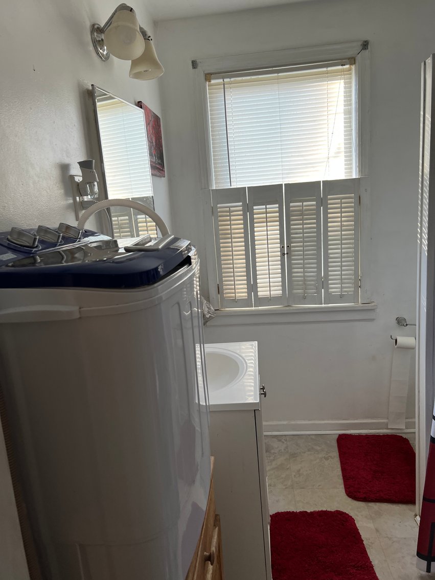 Image for 3BR/1BA 1,400 Sqft Home at 915 Northampton Rd, Petersburg, VA