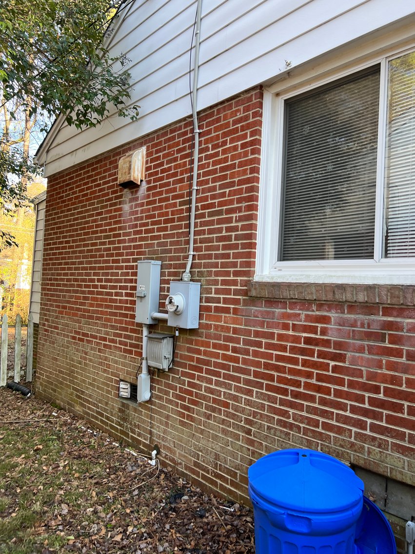Image for 3BR/1BA 1,400 Sqft Home at 915 Northampton Rd, Petersburg, VA