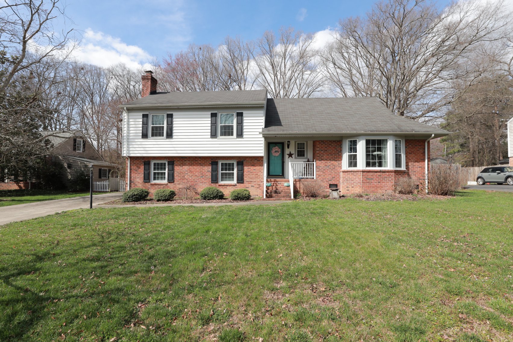 Image for 4 BR/2.5BA Charming Single-Family Home in West End Neighborhood - 2304 Briargrove Ct