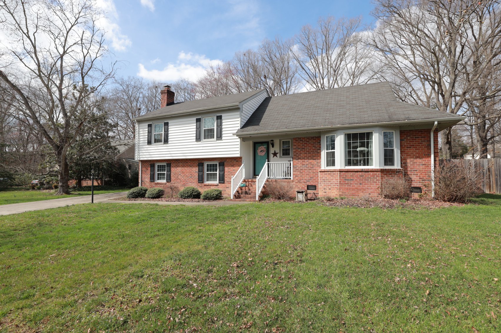Image for 4 BR/2.5BA Charming Single-Family Home in West End Neighborhood - 2304 Briargrove Ct