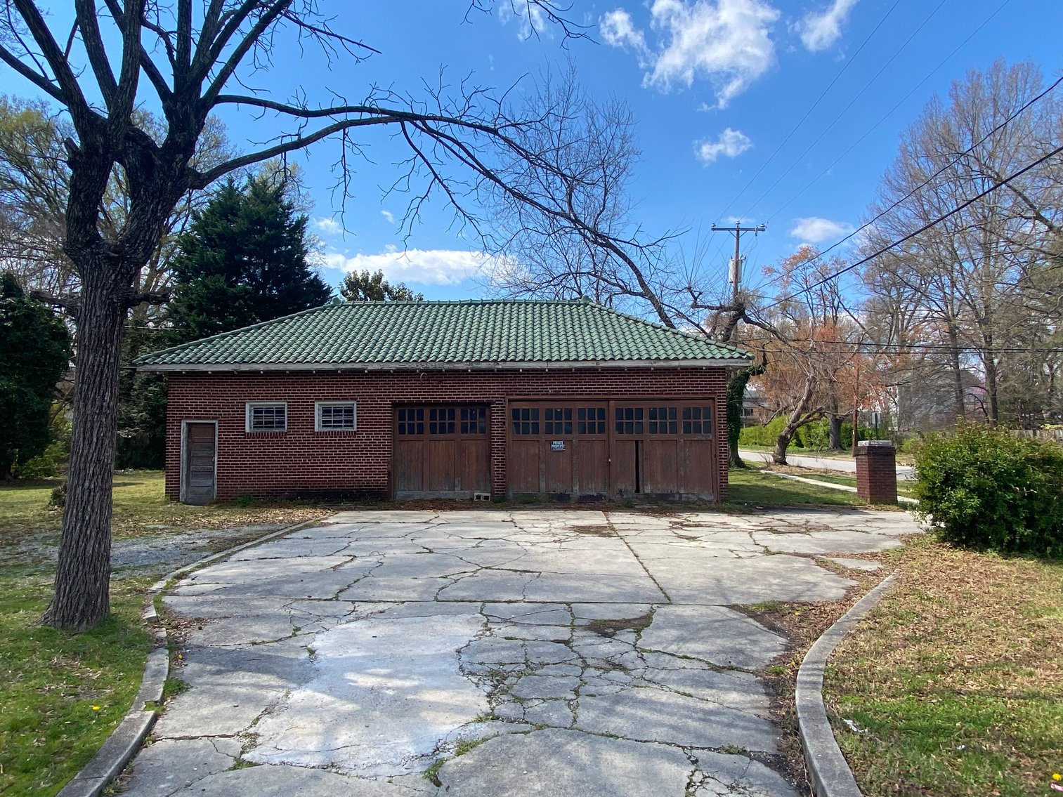 Image for Richmond VA - 2,792 SF Former Nursing Home - Zoned R-48 Multi Family Residential - 3822 Chamberlayne AVE