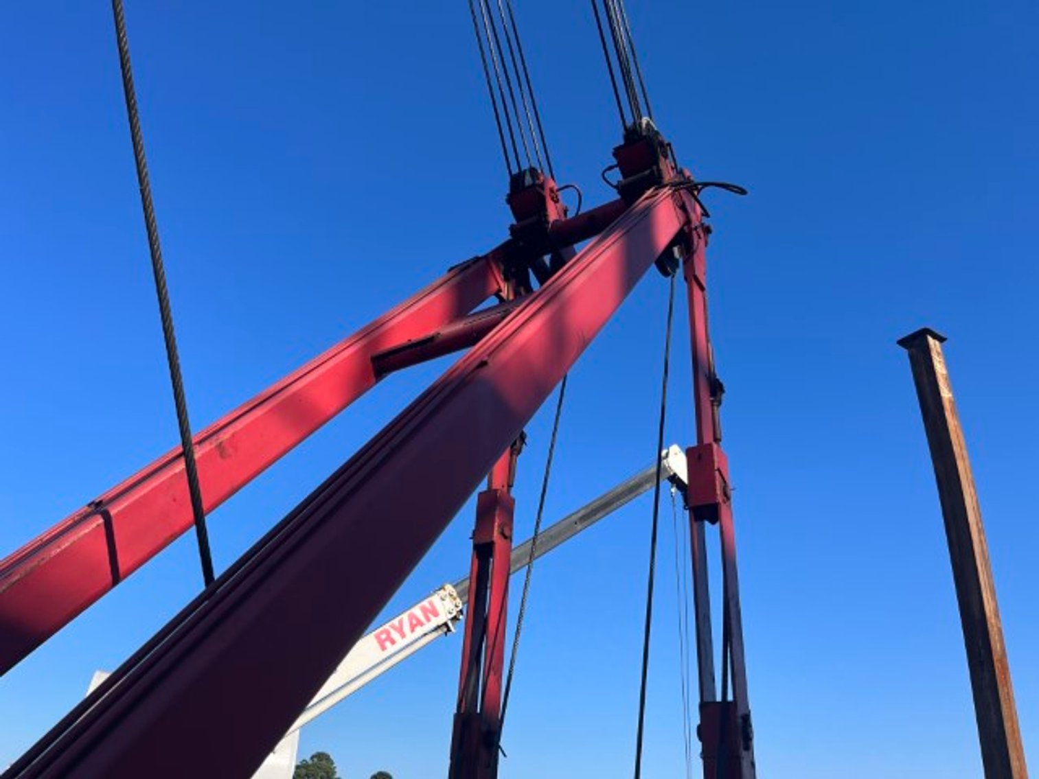 Image for MANITOWOC M80W Crawler Lattice Boom Crane - Norfolk VA