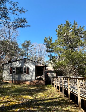 Image for Selling for the Estate of  Claiborne Cobb. House Flipper Special. 3 Bed/ 1 Bath, 1710 Sq. on 2.23 Acres+/- in Goochland, Va