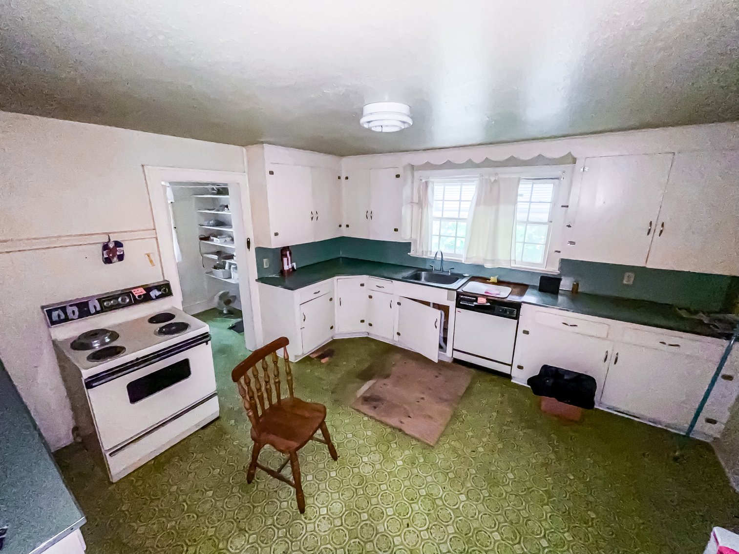 Image for Historic Single-family Home: 22446 E Depot St, Newsoms, Virginia