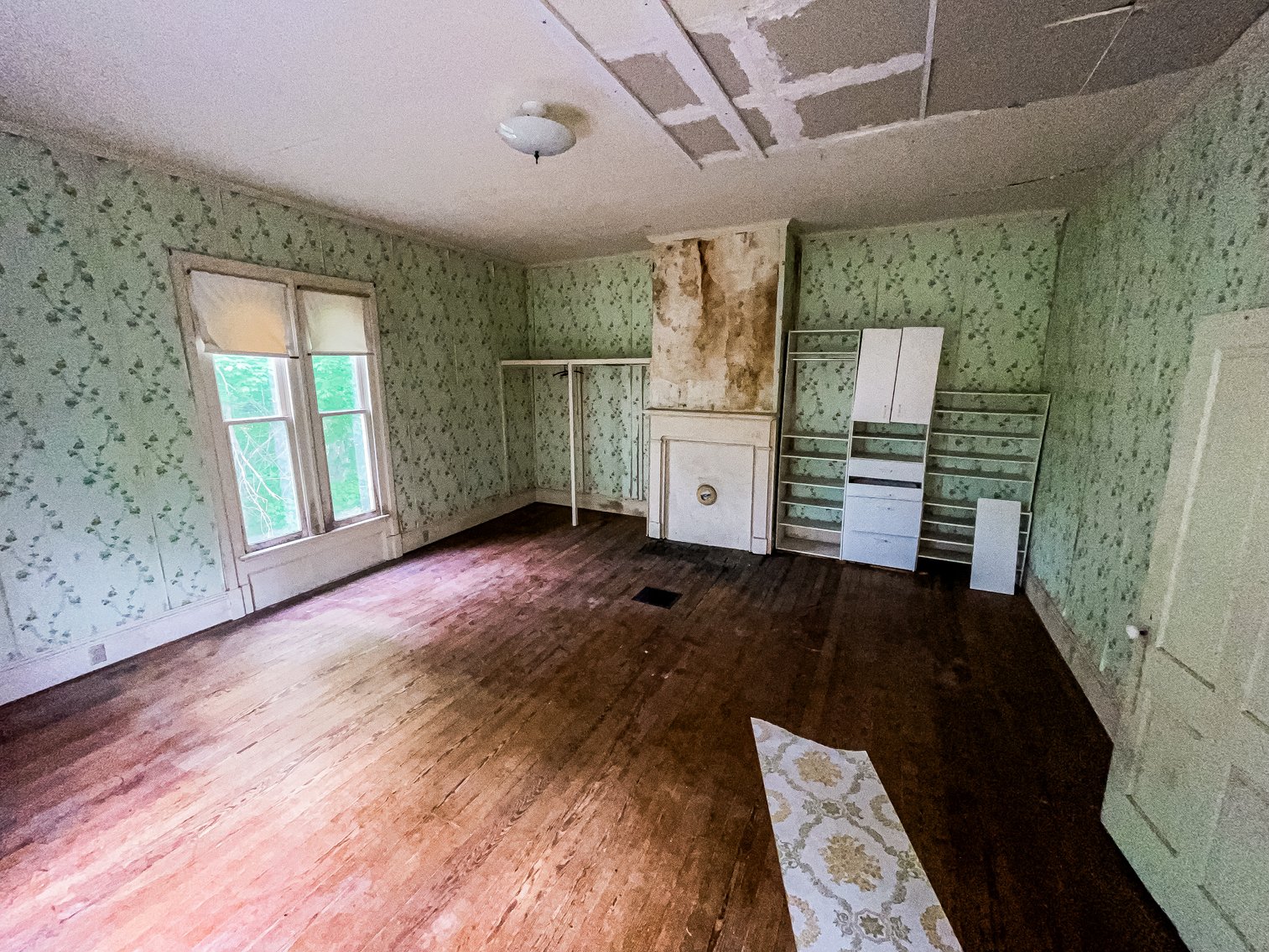 Image for Historic Single-family Home: 22446 E Depot St, Newsoms, Virginia
