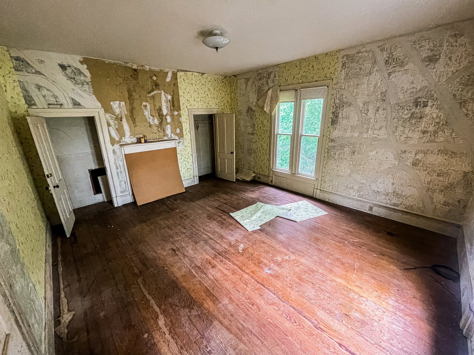 Image for Historic Single-family Home: 22446 E Depot St, Newsoms, Virginia