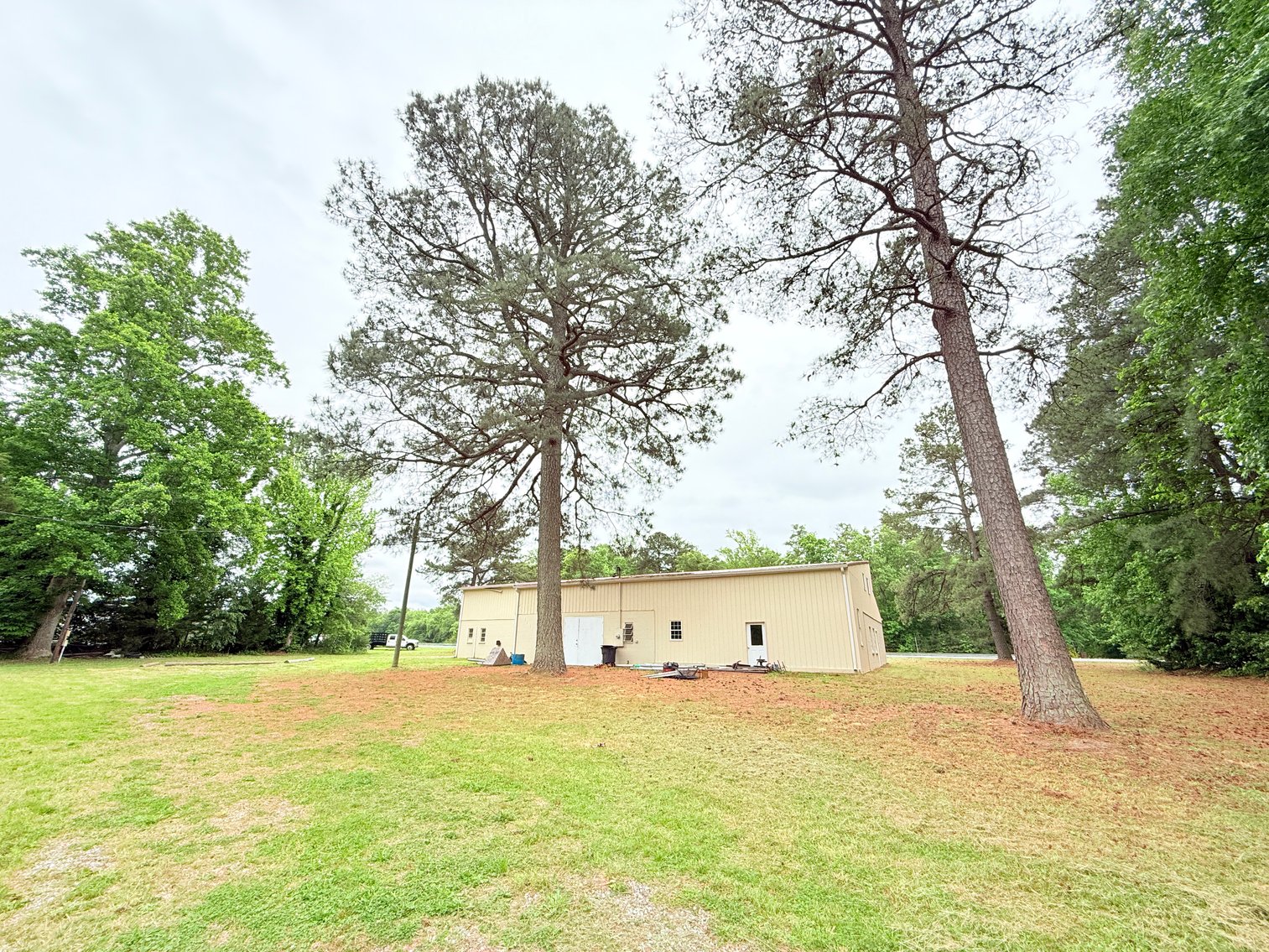 Image for Prime Commercial Flex Space  Opportunity with High Daily Traffic Count: 7154 Richmond Highway, Tappahannock VA 22560