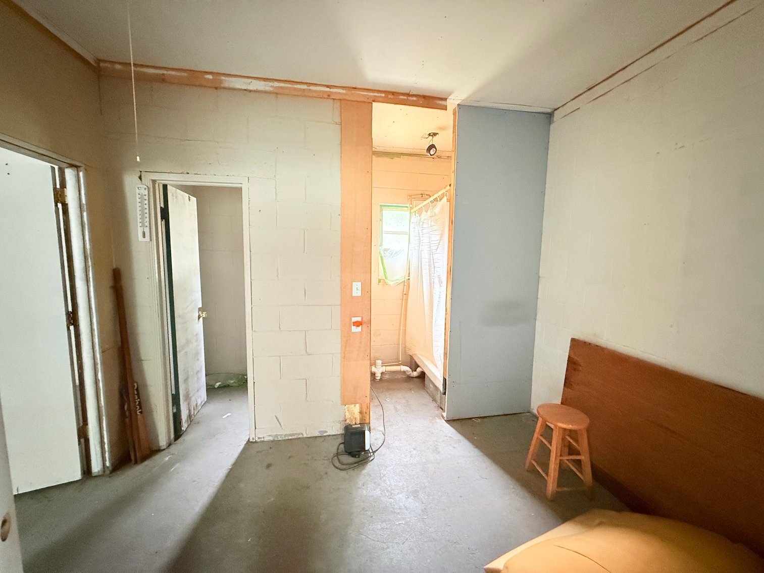 Image for Prime Commercial Flex Space  Opportunity with High Daily Traffic Count: 7154 Richmond Highway, Tappahannock VA 22560