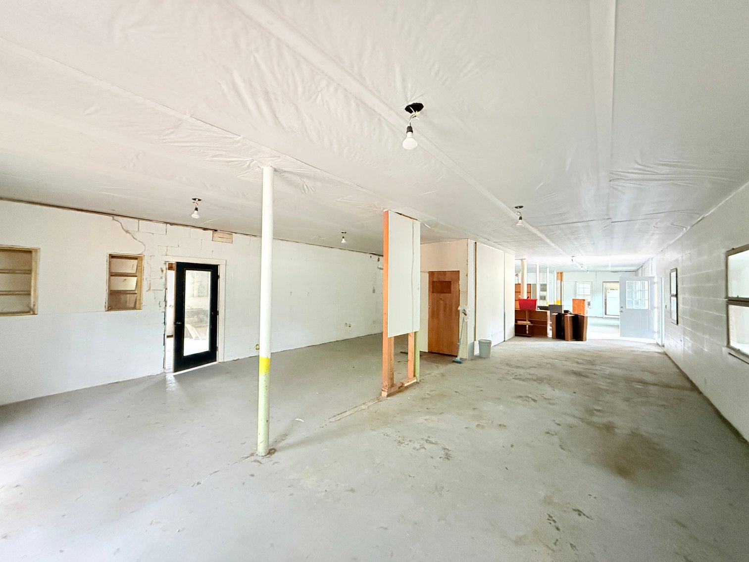 Image for Prime Commercial Flex Space  Opportunity with High Daily Traffic Count: 7154 Richmond Highway, Tappahannock VA 22560