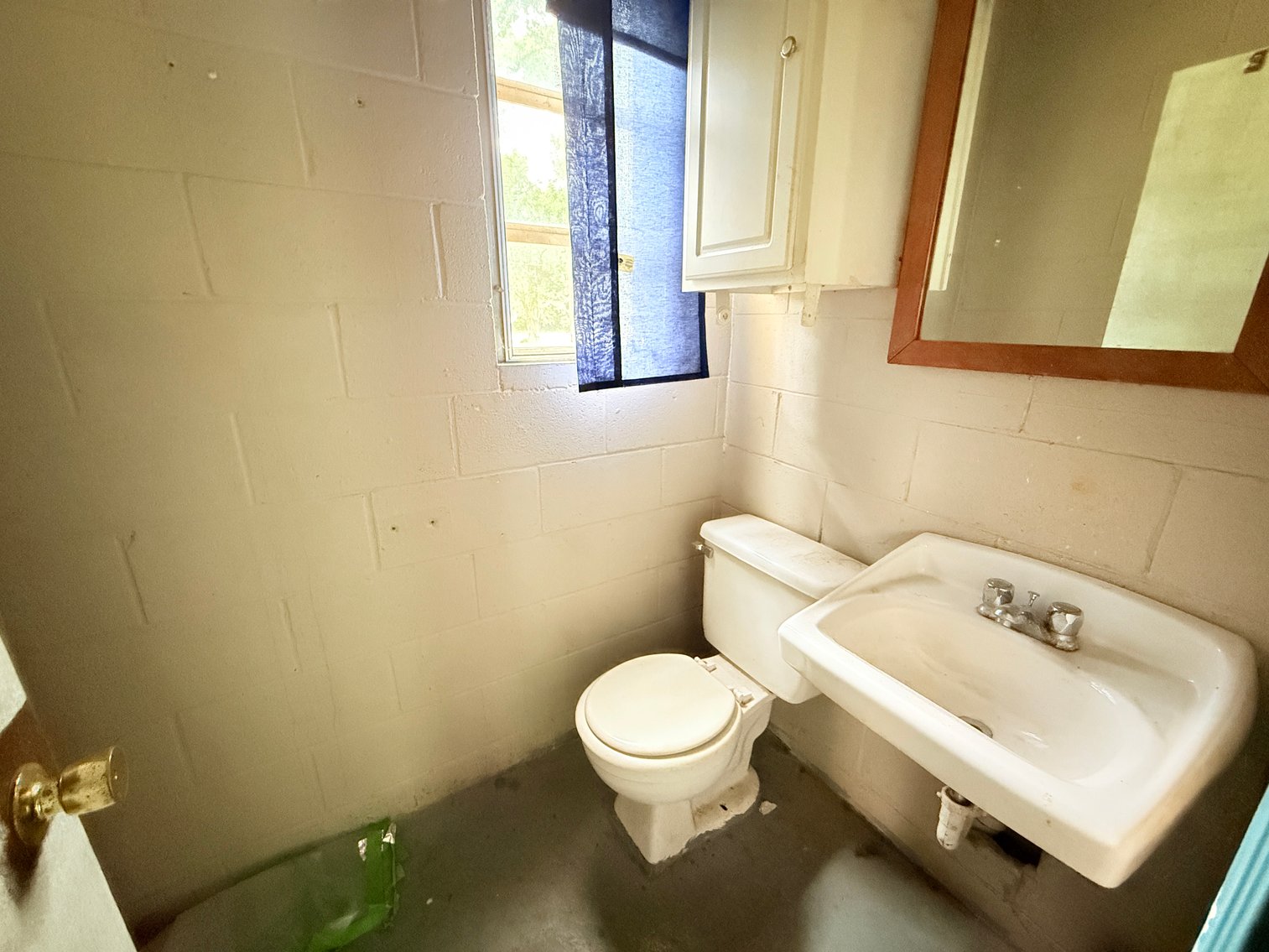 Image for Prime Commercial Flex Space  Opportunity with High Daily Traffic Count: 7154 Richmond Highway, Tappahannock VA 22560