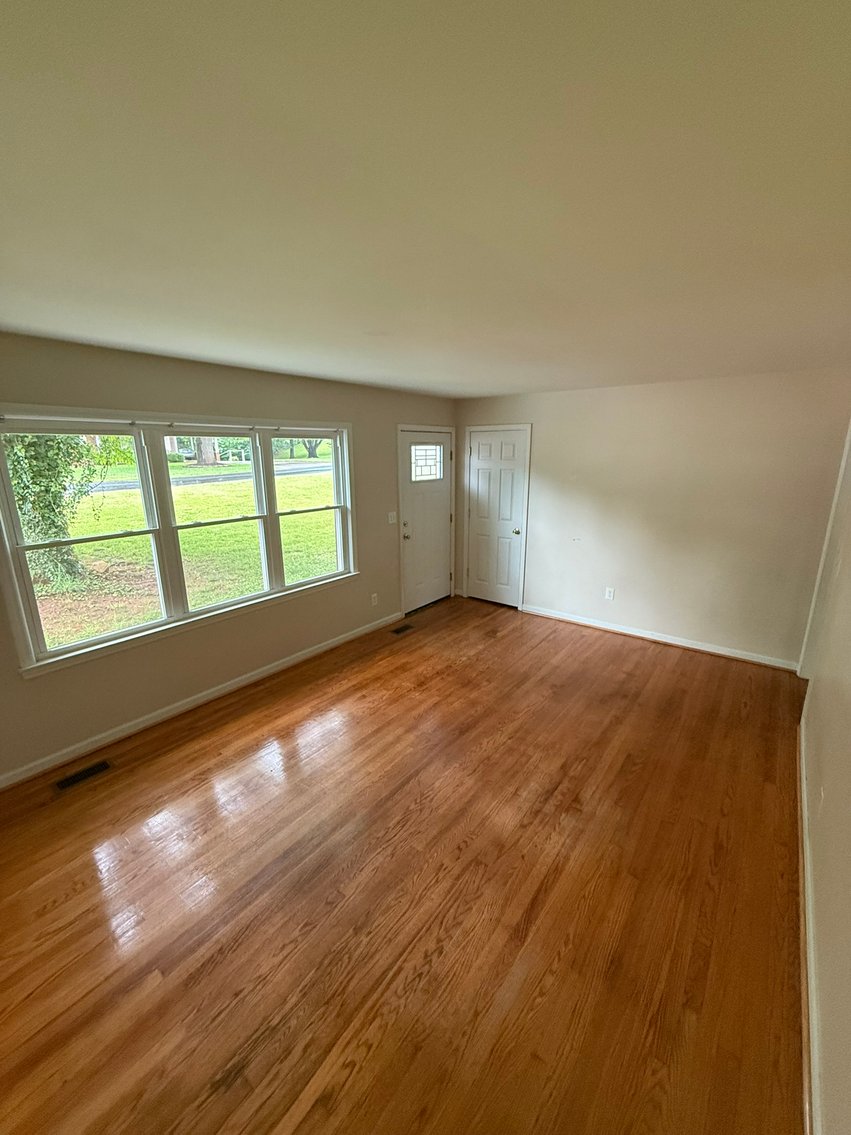 Image for 3 Bed / 2 Bath Ranch Home - 61 Edgehill Dr