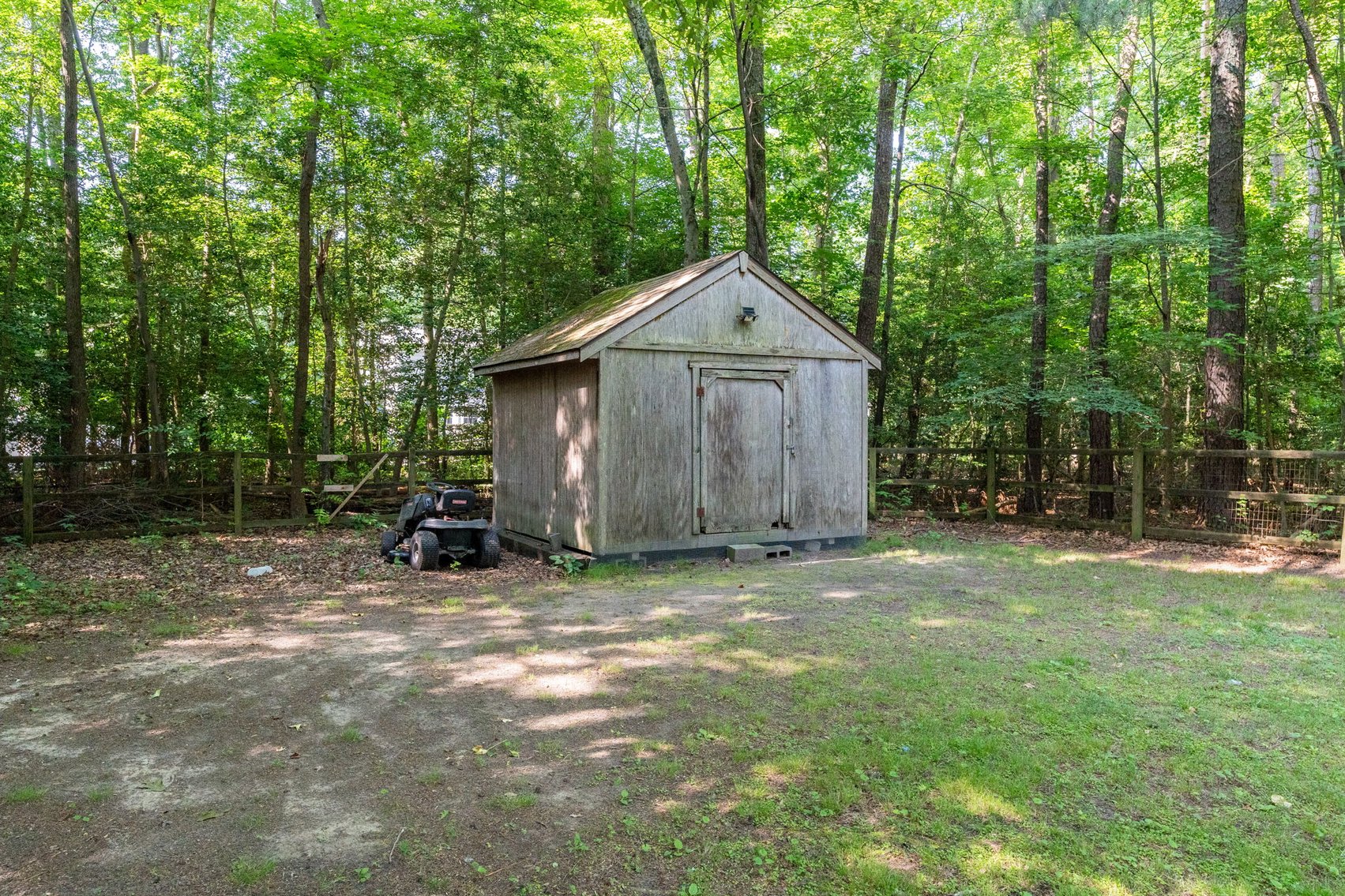 Image for Financing-Friendly Auction: Beautifully Updated Ranch Retreat on Nearly 1 Acre - 5913 Willowbranch Dr, N Chesterfield, VA 23234