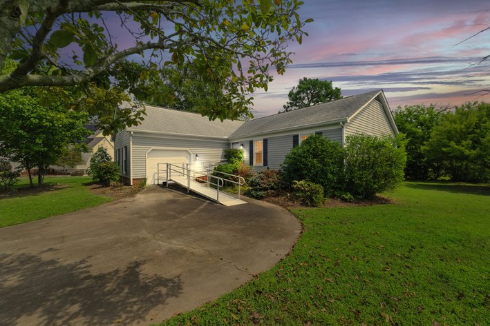 Image for WATERFRONT ESTATE AUCTION 