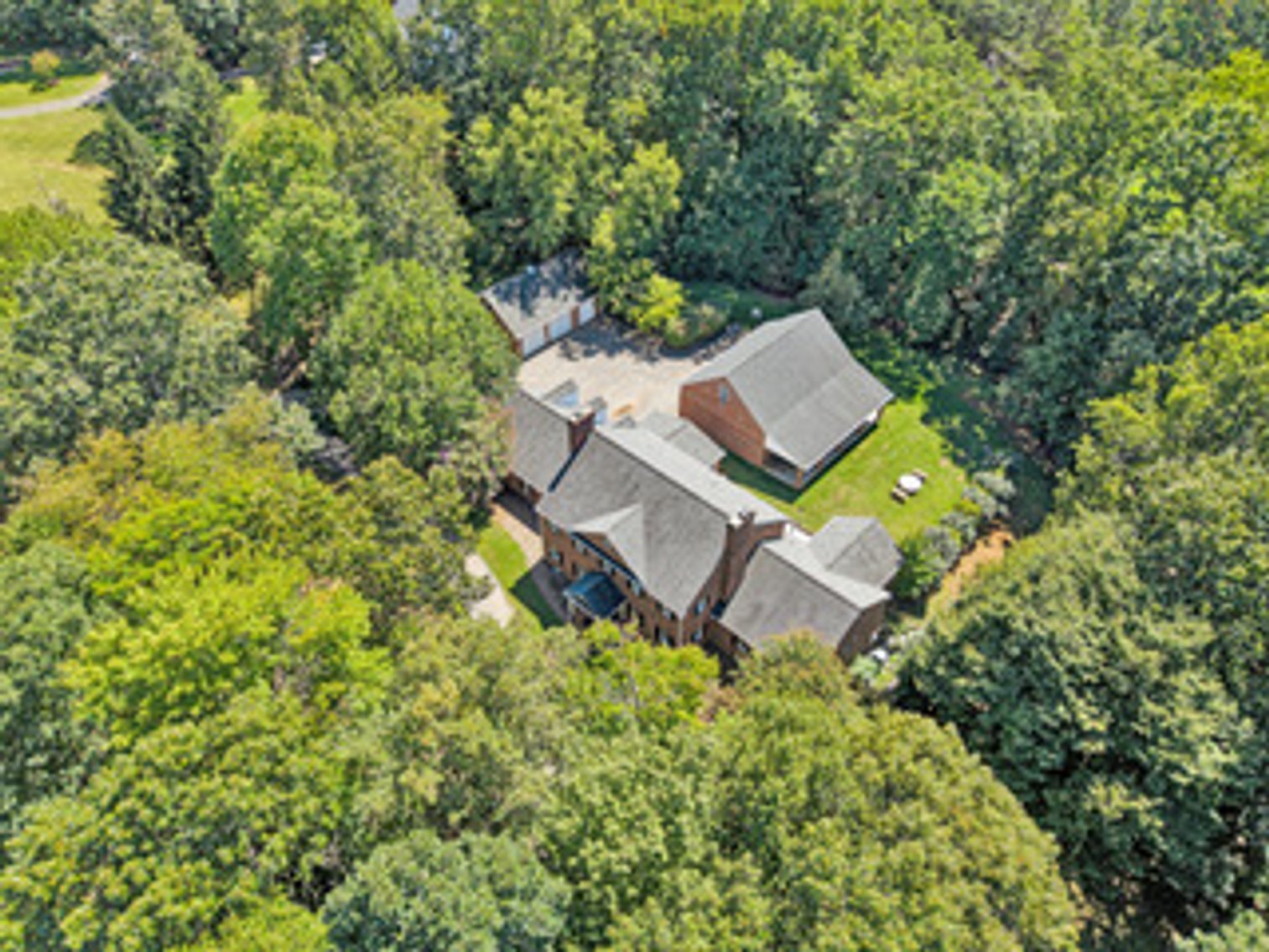 Image for Beautiful Troutville home with Colonial Williamsburg flair