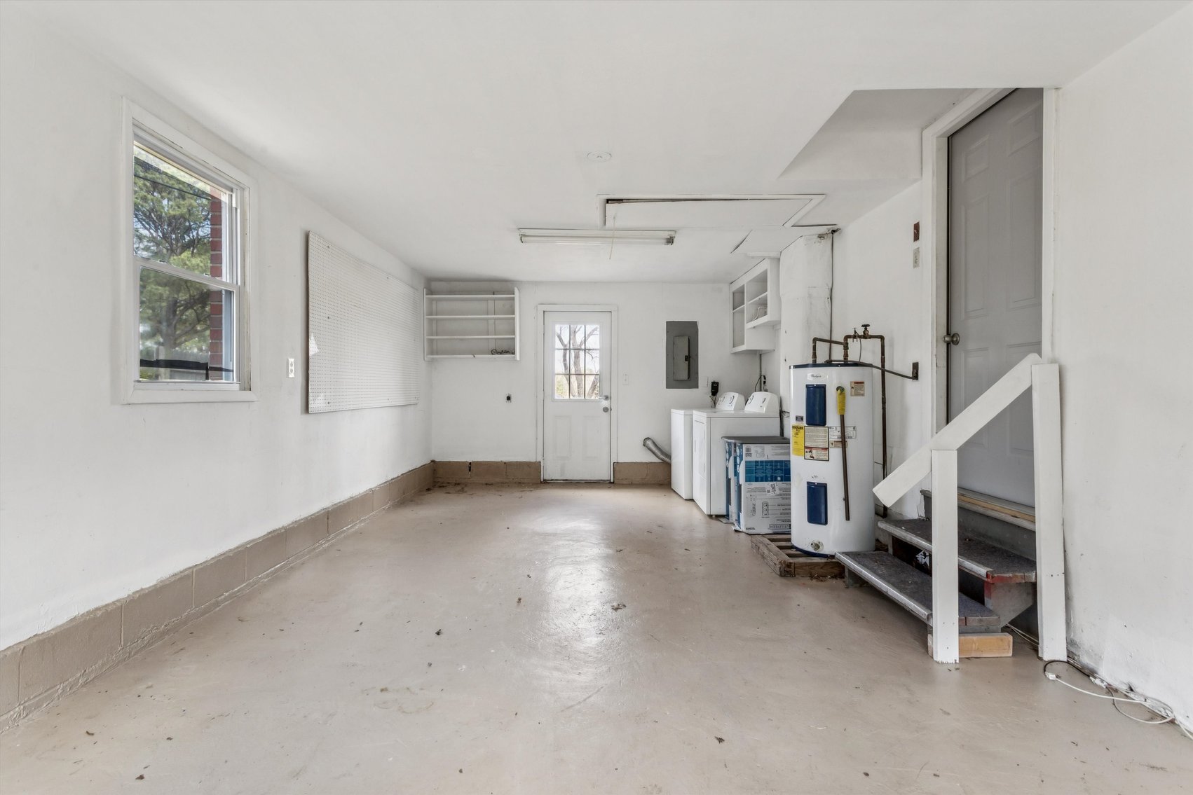 Image for 3 Bed / 2 Bath Virginia Beach Waterfront home on .32 Acres – Deep Water Access & Riparian Rights