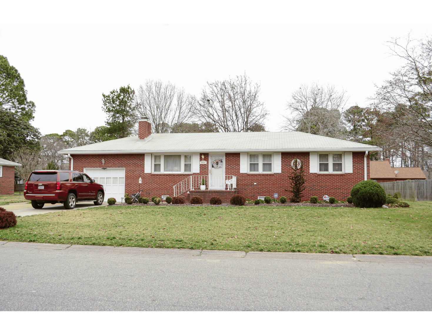 Image for Finance Friendly Auction Sale. Only 1 Owner.  3 bedroom 2 bath, 1150 Sqft Brick rancher in the Brigadoon Neighborhood of Va Beach.