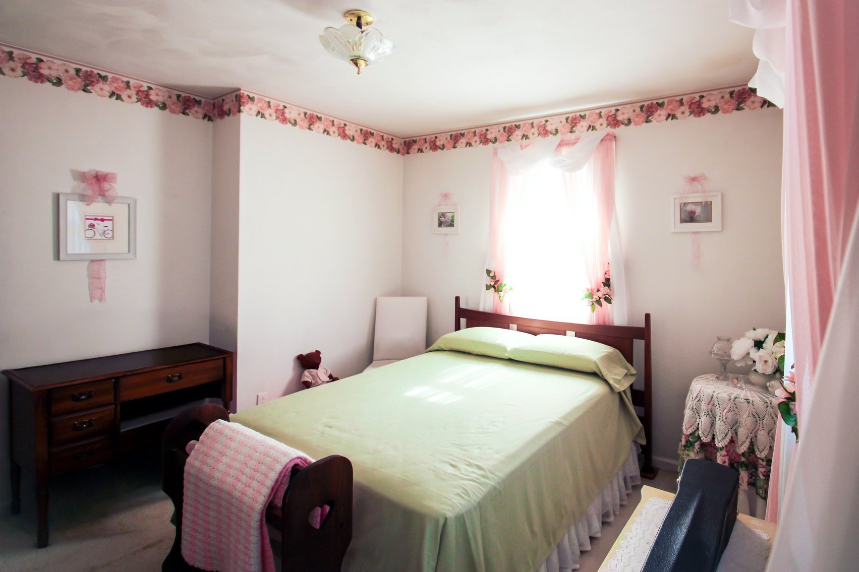 Image for Finance Friendly Auction Sale. Only 1 Owner.  3 bedroom 2 bath, 1150 Sqft Brick rancher in the Brigadoon Neighborhood of Va Beach.