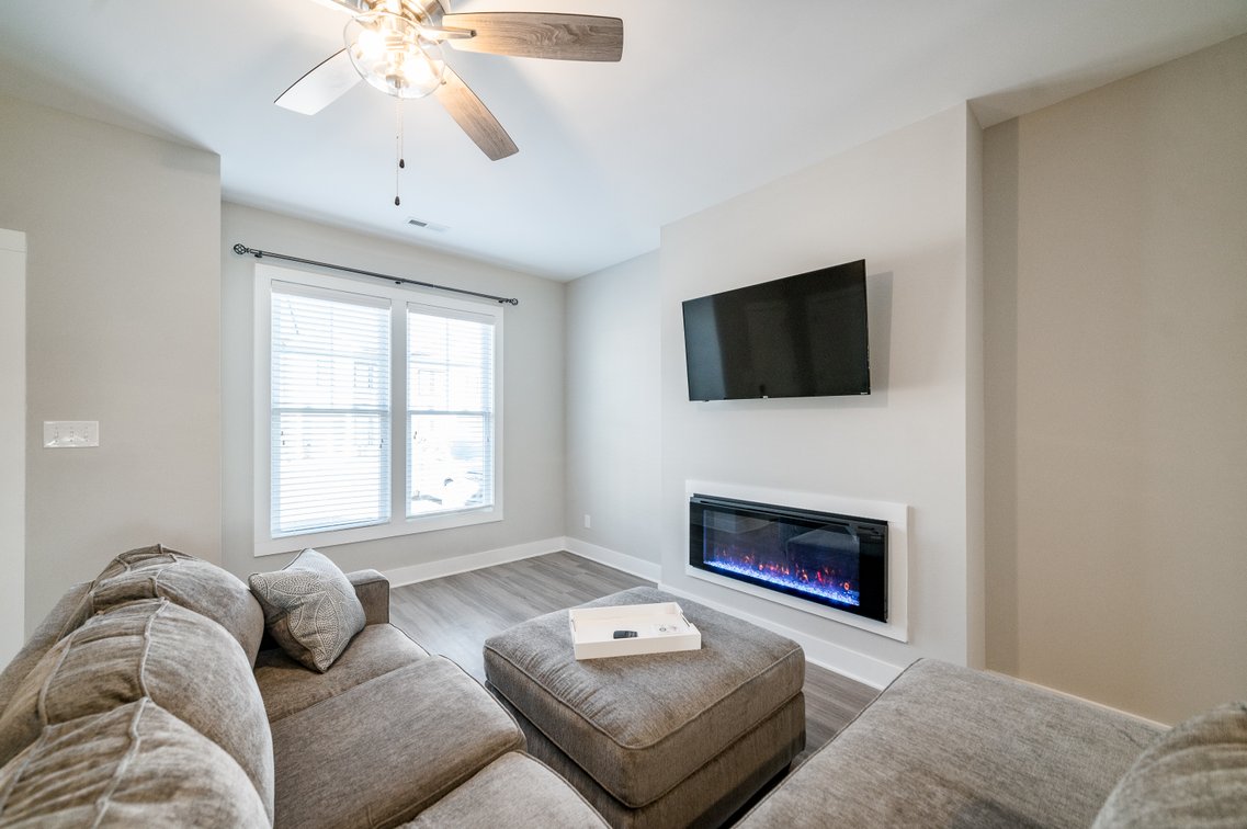 Image for Move-In Ready Lynchburg Townhome | Granite Countertops & Community Pool