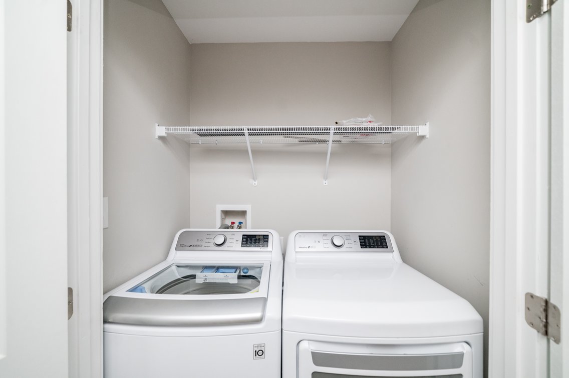 Image for Move-In Ready Lynchburg Townhome | Granite Countertops & Community Pool