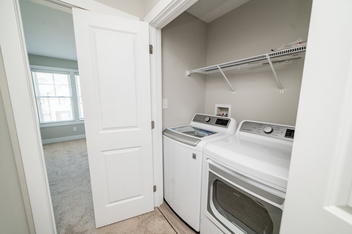 Image for Move-In Ready Lynchburg Townhome | Granite Countertops & Community Pool