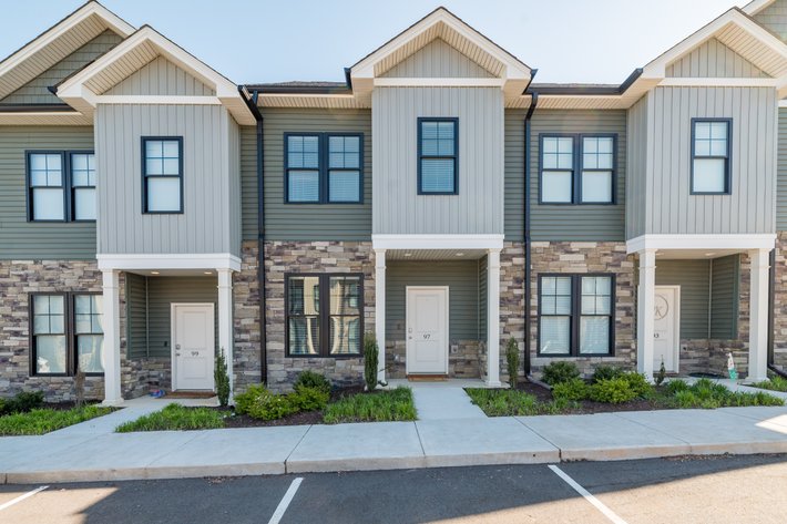 Image for Move-In Ready Lynchburg Townhome | Granite Countertops & Community Pool