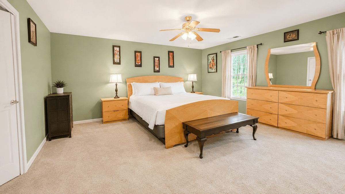 Image for Gated Lake Monticello Pool Home Auction - 5BR / 4BA / 3,370± SF + Finished Basement on 1.18± Acres.