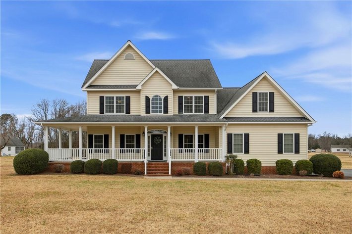 Image for THE MEADOW VIEW ESTATE AUCTION Stately Colonial Home on 1.39± Acres with Wraparound Porch, Pool & 2-Car Garage Tappahannock, Virginia