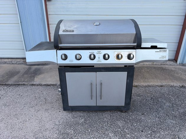 Image for Lago Online Storage Auction