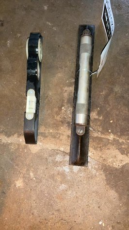 Levels and Pulley Puller Ram