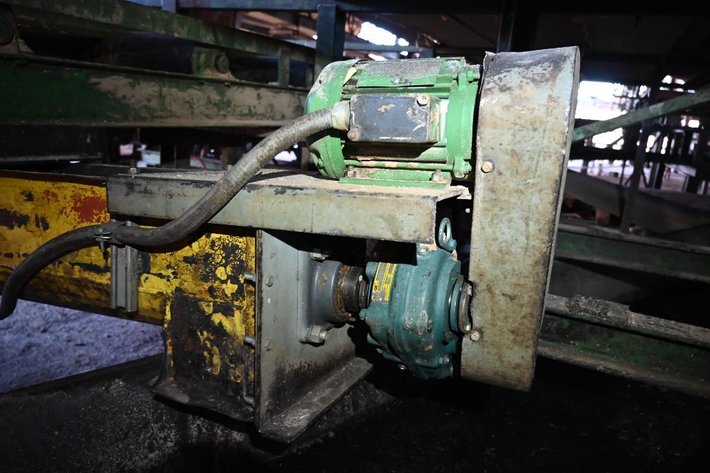 Dust Auger
